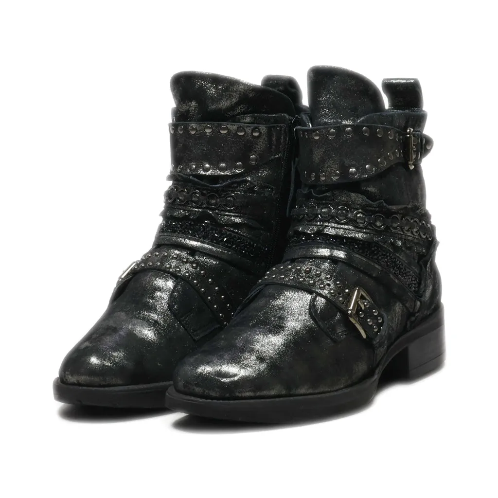 Collonil Ankle Boots Leather Black Colour For Women