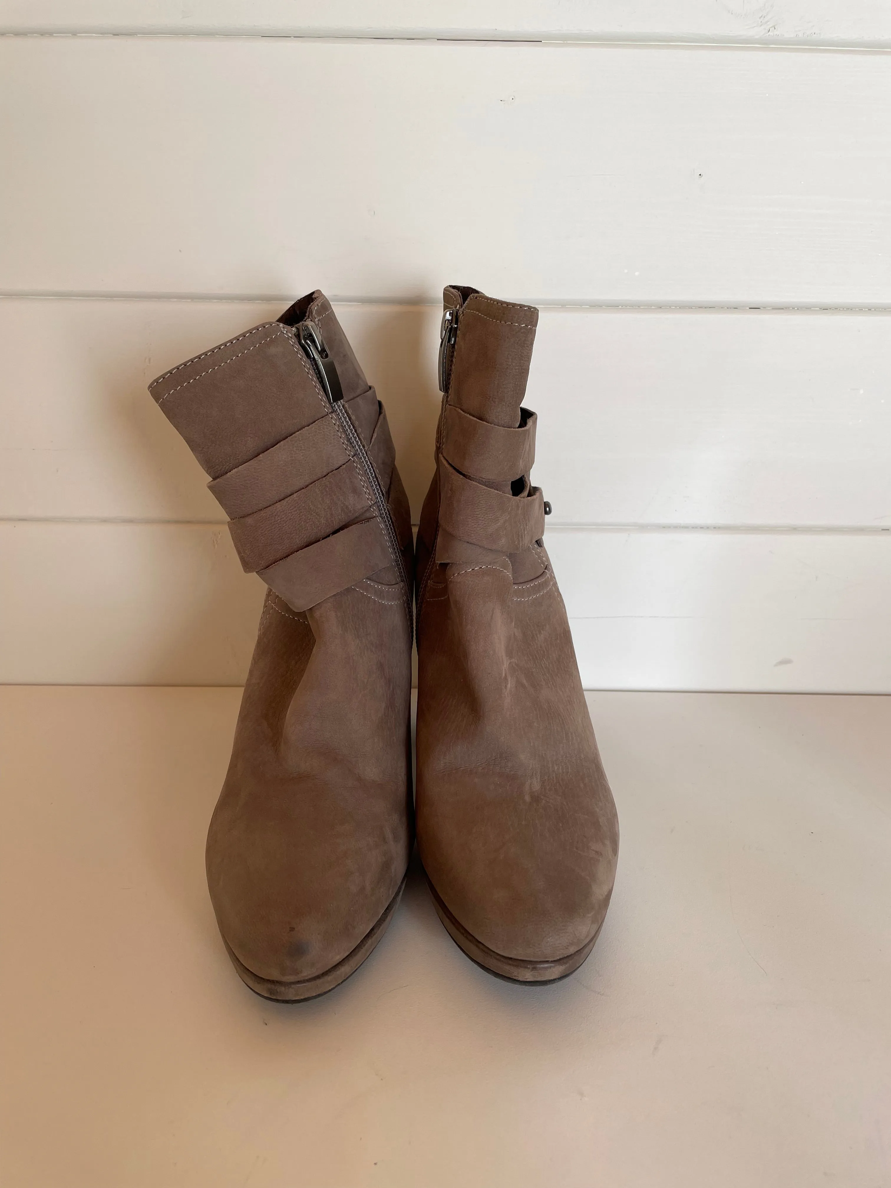 Mint Velvet Boots Size 3 (36)