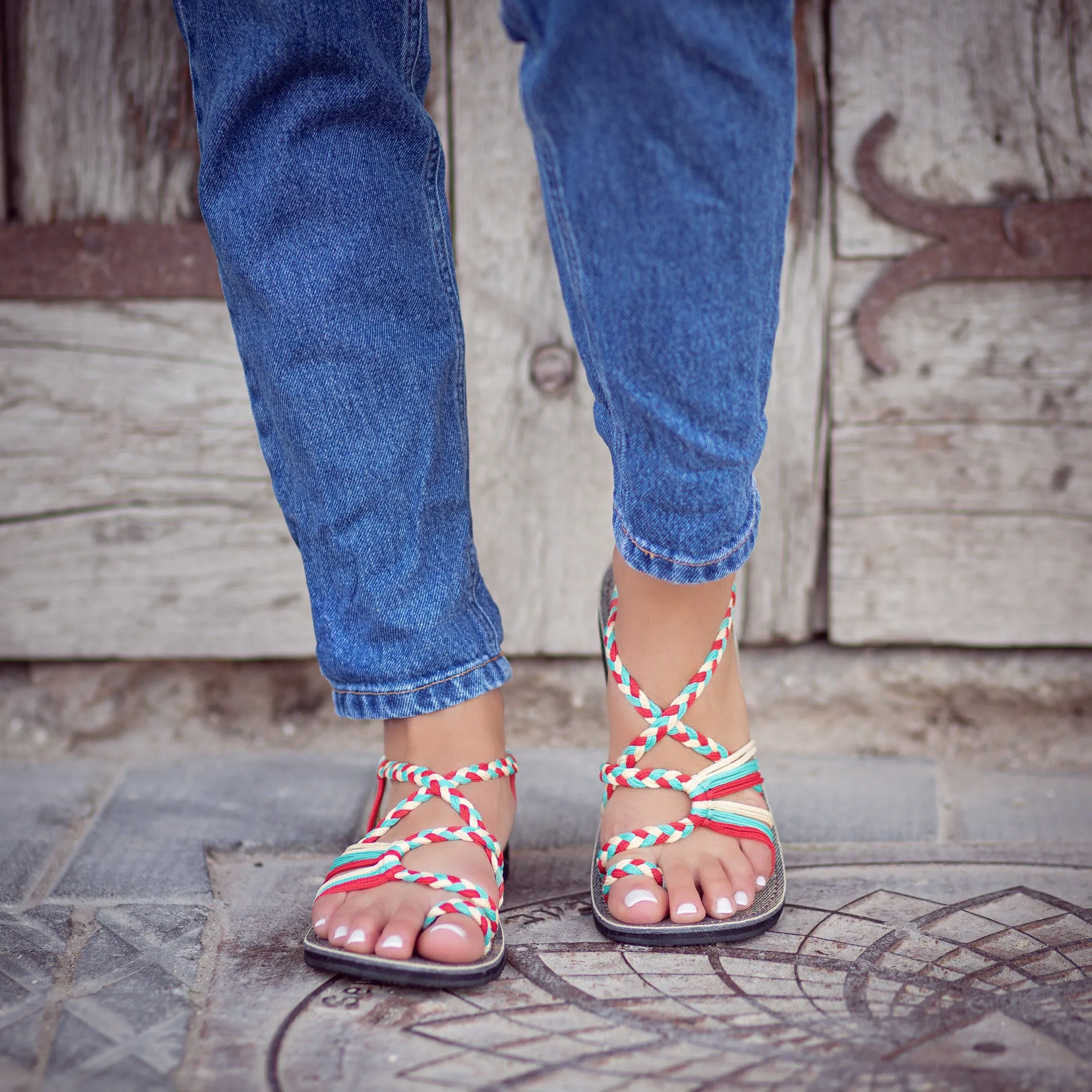 Palm Leaf Flat Women's Sandals | Turquoise-Red-Off white